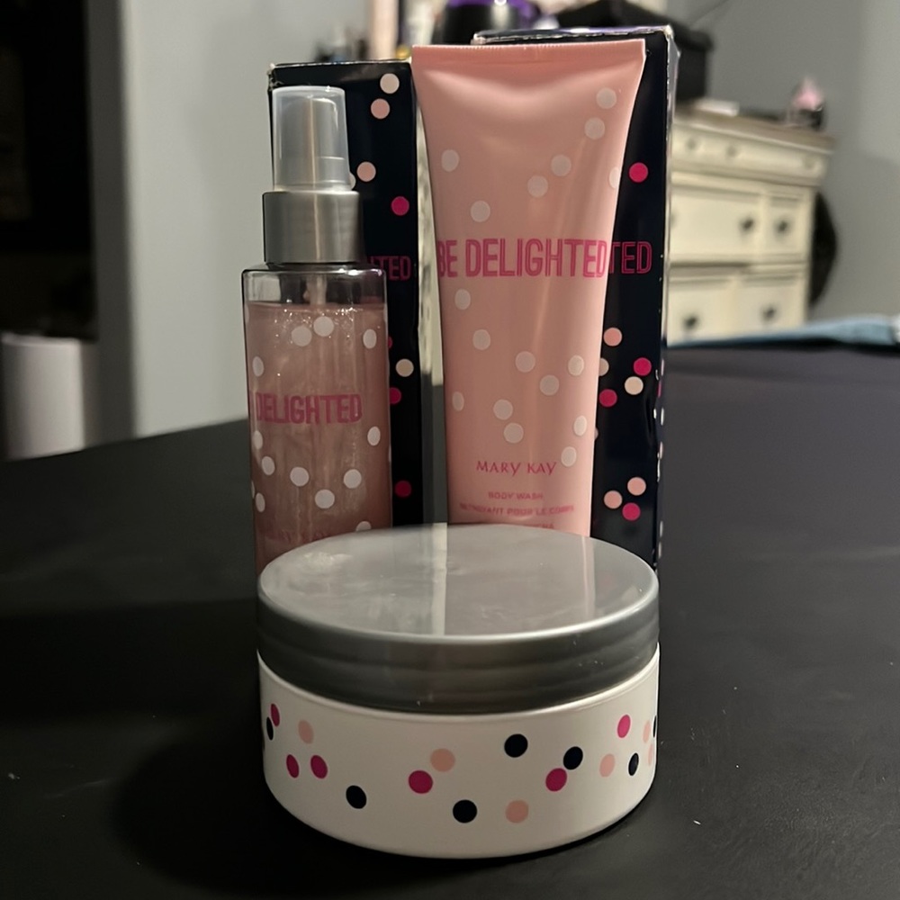 Mary Kay be delighted set
